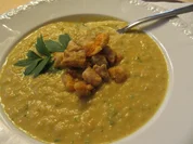 Suppen: Karotten-Sellerie-Creme mit Hähnchen-Croutons - Rezept - Bild Nr. 3440