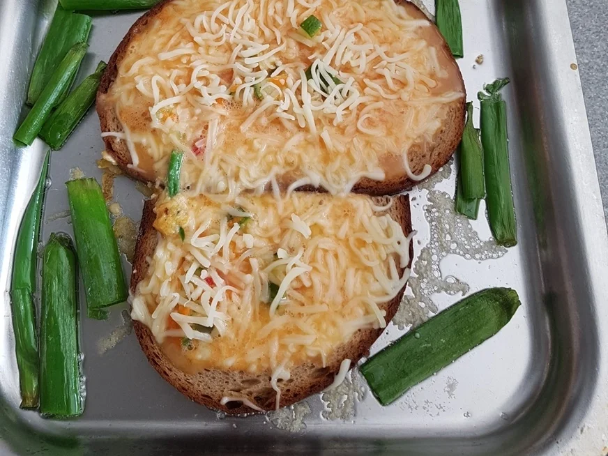 Eierspeisen = Lecker gefülltes Graubrot - Rezept - Bild Nr. 3466