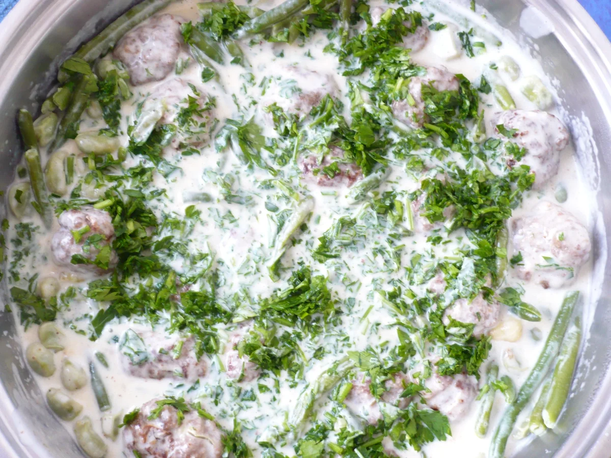 Bohnen - Eintopf mit Hackklößchen - Rezept - Bild Nr. 6