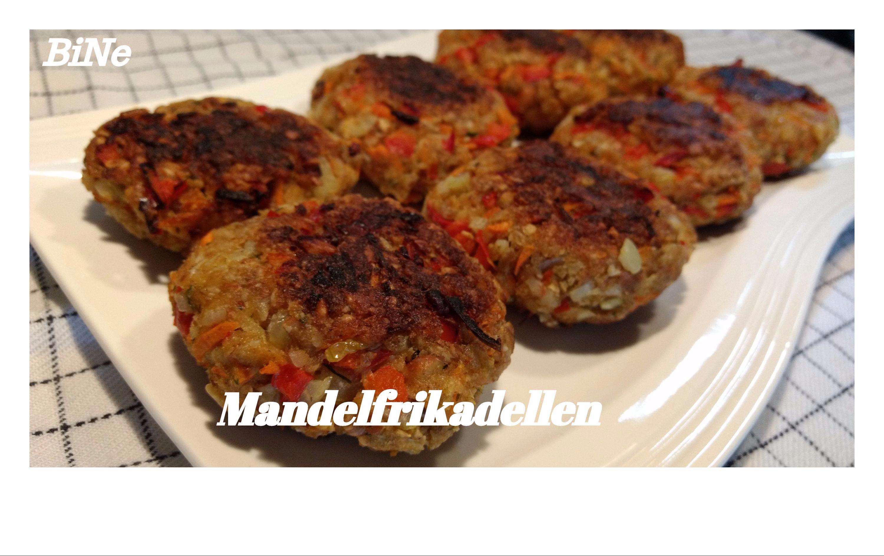 BiNe` S MANDELFRIKADELLEN Rezept Eingereicht von Bine13100