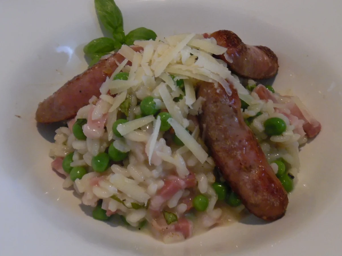 Risi-Bisi mit crosser Salsiccia - Rezept - Bild Nr. 3471