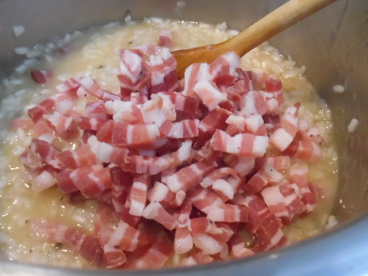 Risi-Bisi mit crosser Salsiccia - Rezept - Bild Nr. 3473
