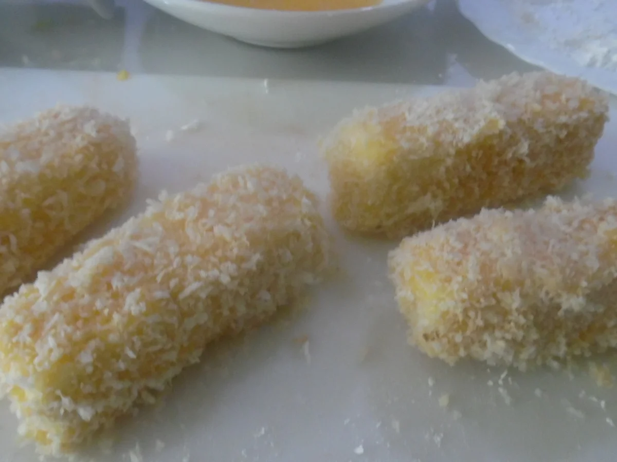 Zucchini-Suppe mit Schafskäse-Sticks - Rezept - Bild Nr. 3474