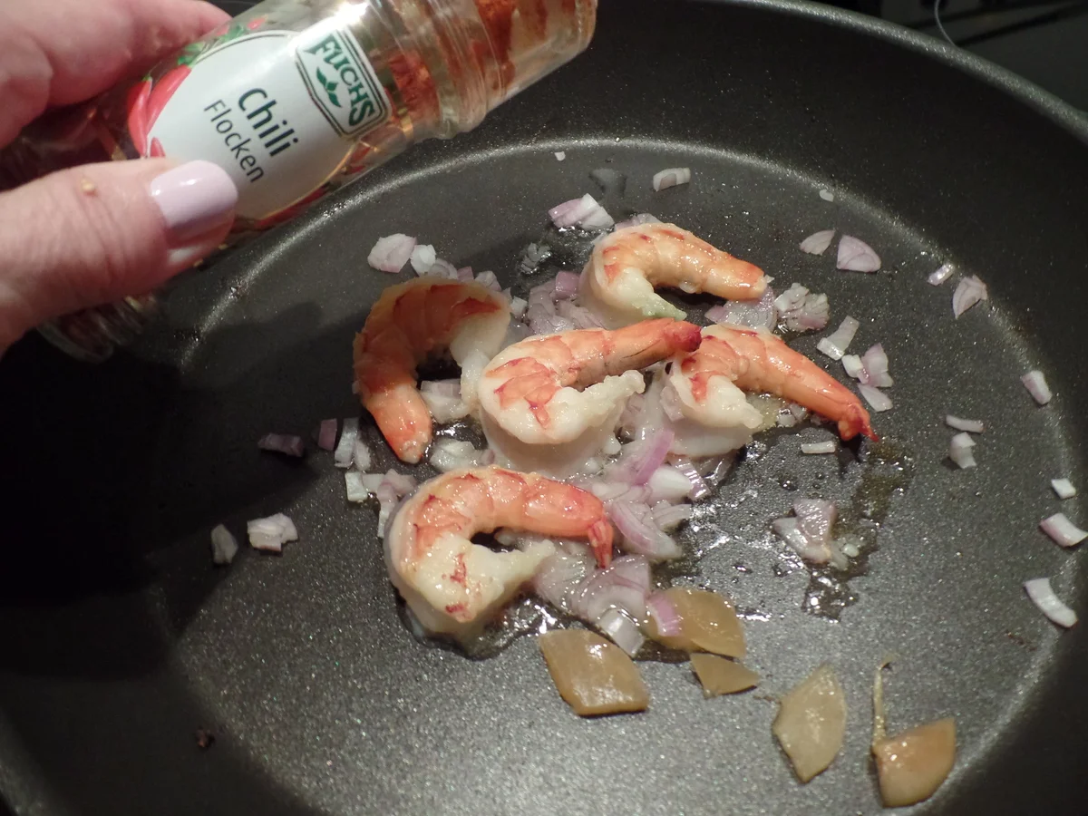 Ouzo-Garnelen mit Tomatenreis - Rezept - Bild Nr. 3484