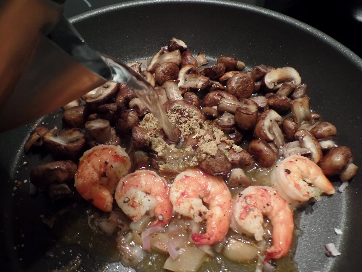 Ouzo-Garnelen mit Tomatenreis - Rezept - Bild Nr. 3487