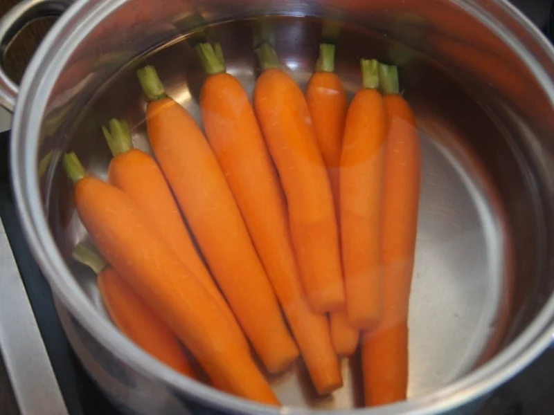 Leiterchen mit karamellisierten Möhrchen und Kartoffelstampf - Rezept - Bild Nr. 3478