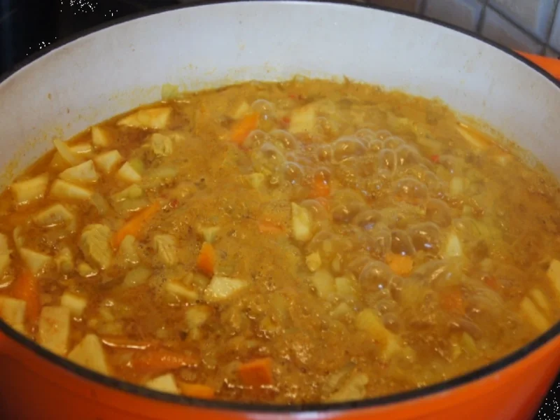 Putencurry mit Süßkartoffel und Basmatireis - Rezept - Bild Nr. 3486