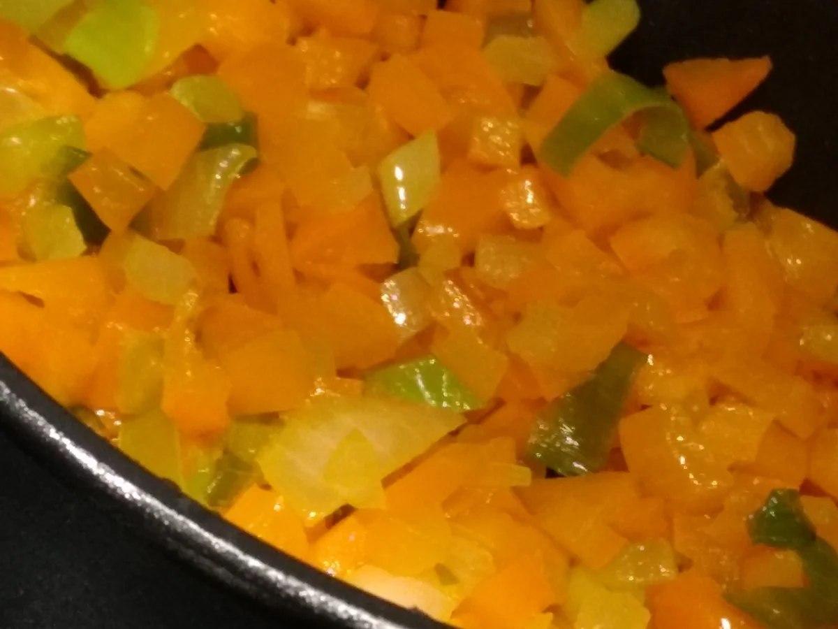 Rezept: BiNe` S TOMATEN - PAPRIKASOSSE Bild Nr. 3497 BiNe` S TOMATEN - PAPRIKASOSSE - Rezept - Bild Nr. 3497