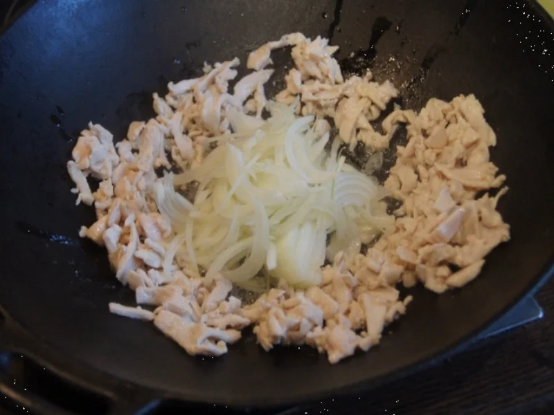 Asiatische Hähnchenbrustfiletsuppe mit Gemüse - Rezept - Bild Nr. 3514