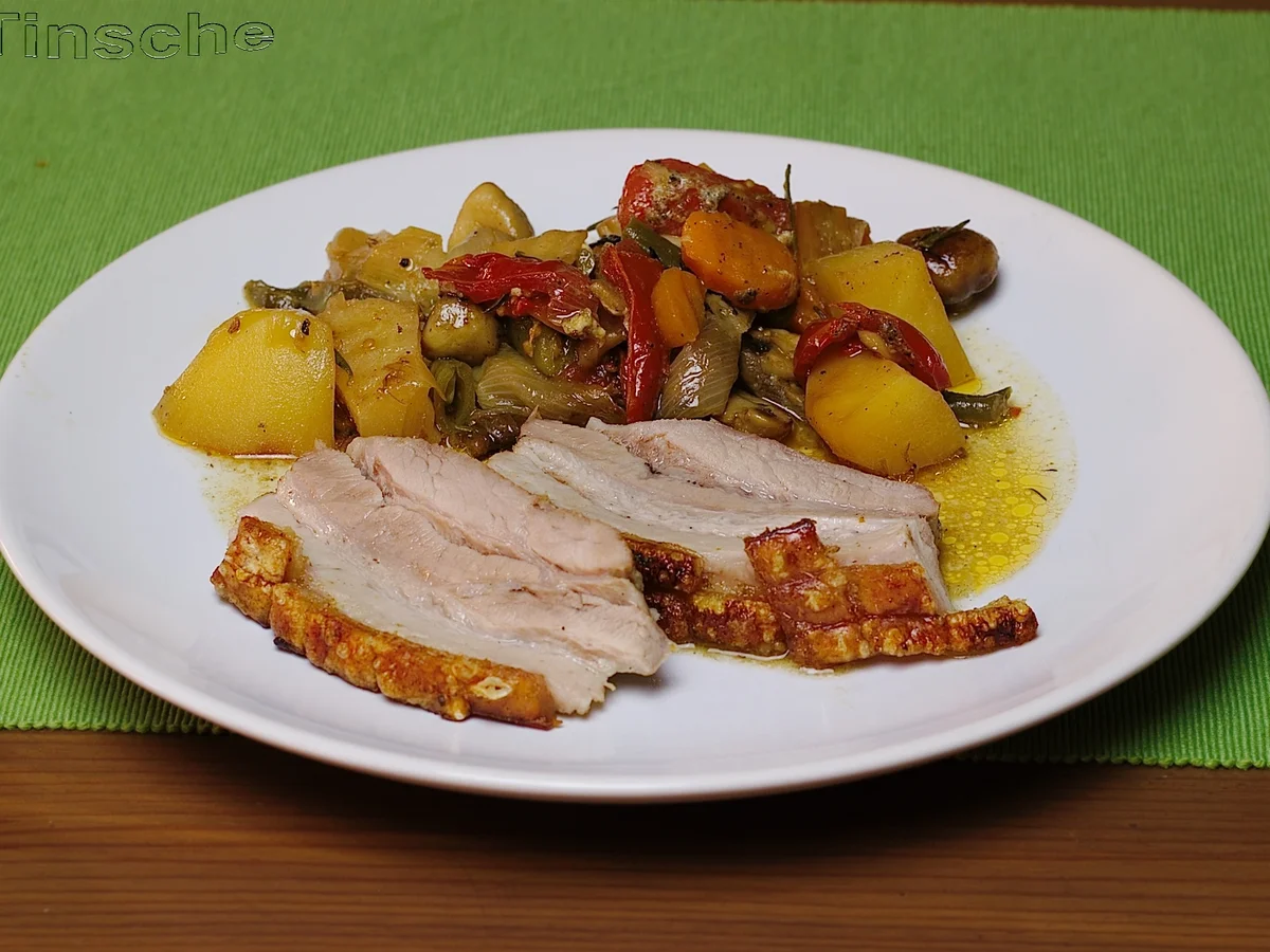 Knusperbauch auf Schmorgemüse - Rezept - Bild Nr. 3519