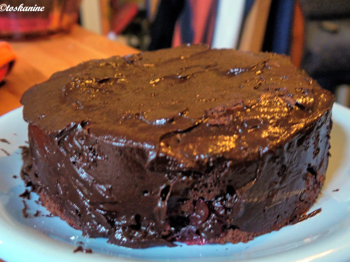 Rezept: Schoko-Minz-Johannisbeerkuchen Bild Nr. 12 Schoko-Minz-Johannisbeerkuchen - Rezept - Bild Nr. 12