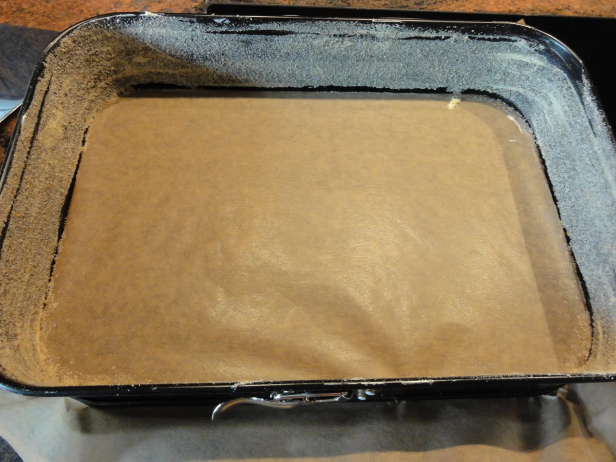 Biskuit:  3D - TORTENBODEN - VARIANTEN - Rezept - Bild Nr. 3536