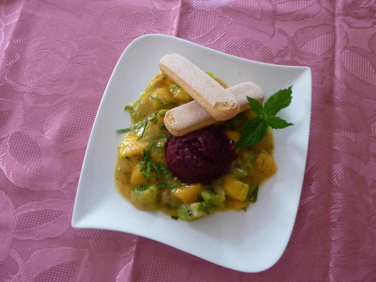 Kirschen Sorbet auf Kompott - einfach - von kuchentiger
