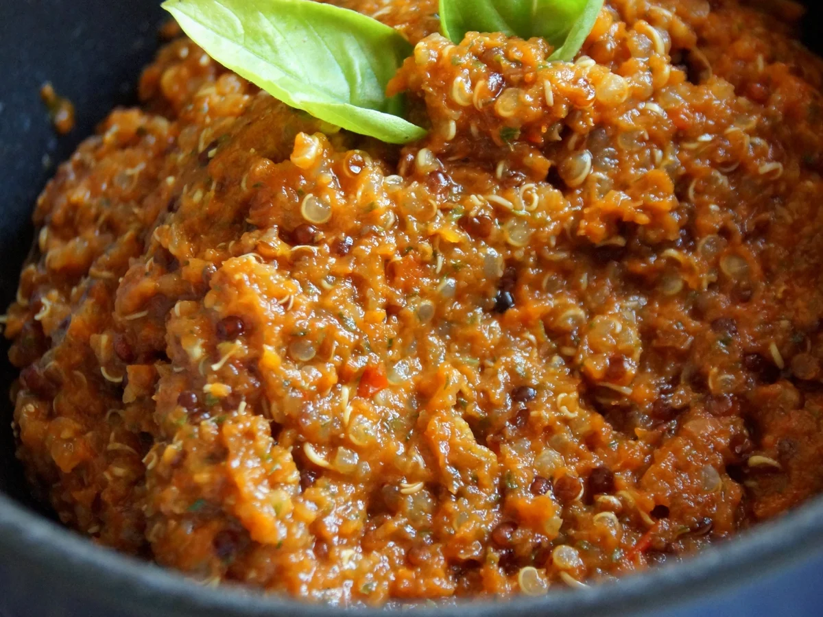 Tomaten-Quinoa-Aufstrich oder Dip - Rezept - Bild Nr. 2