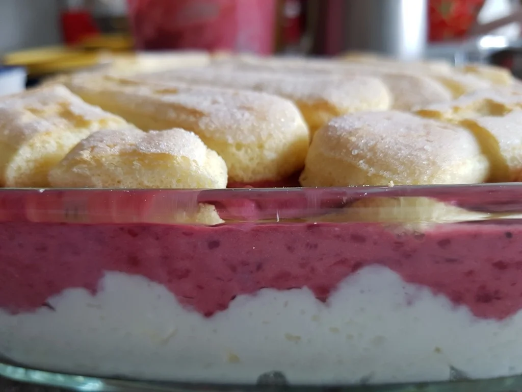 Granatapfel plus Beerenmus als Schichtdessert - Rezept - Bild Nr. 3571