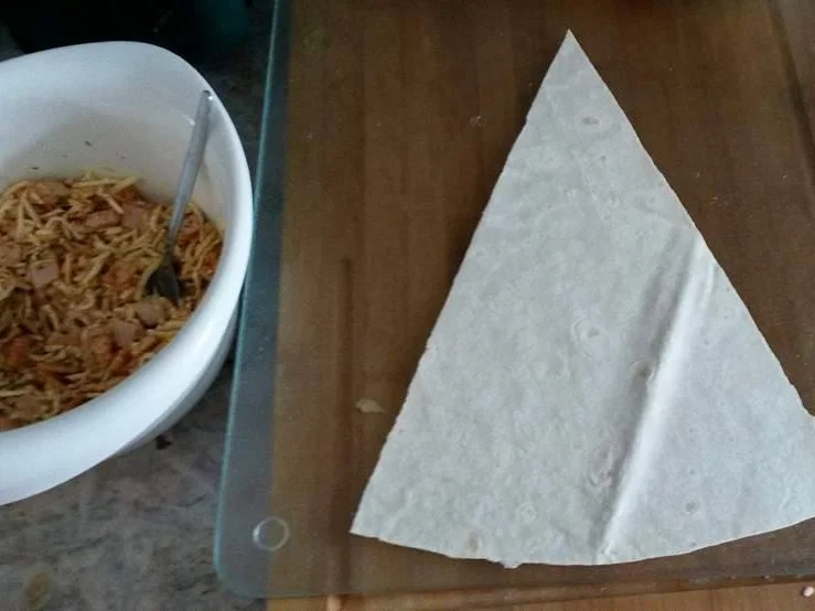 Zigarren Börek mit Hähnchen - Käse / Spinat / Hackfüllung / Gemüse - Rezept - Bild Nr. 3581