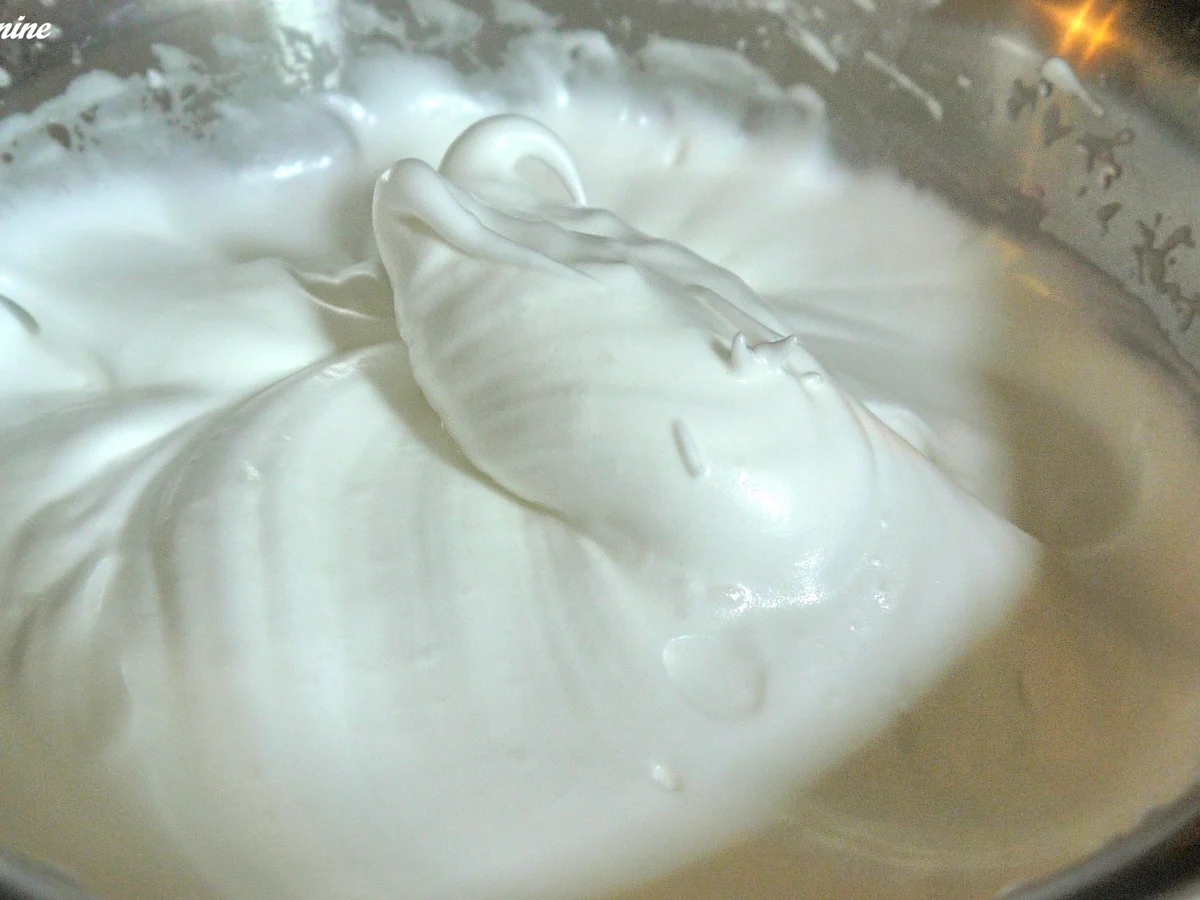 Käsekuchen mit Rum-Zimt-Pflaumen - Rezept - Bild Nr. 4