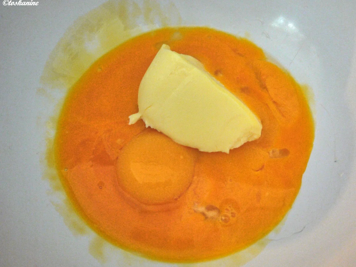 Käsekuchen mit Rum-Zimt-Pflaumen - Rezept - Bild Nr. 5