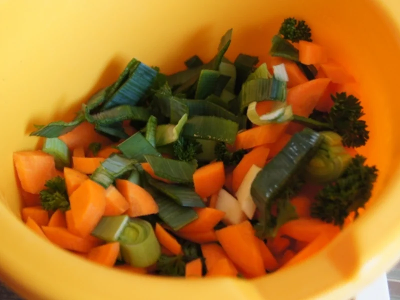 Rezept: Rinderkraftsuppe Bild Nr. 3588 Rinderkraftsuppe - Rezept - Bild Nr. 3588