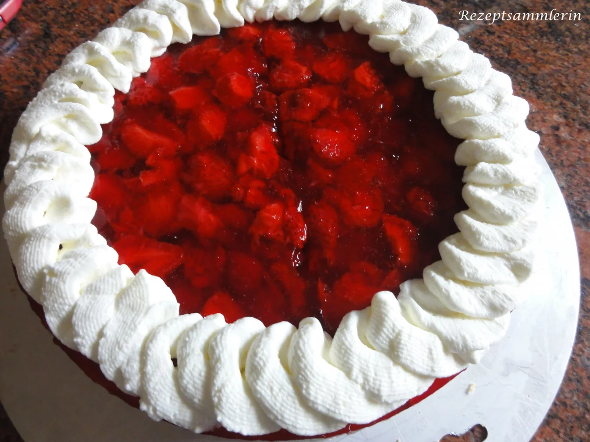 Rührteig:   KÄSEKUCHEN ohne Boden ... aber mit Erdbeerdecke - Rezept - Bild Nr. 3587