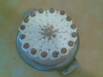 Rezept: Cappuccino-Sahne-Torte Cappuccino-Sahne-Torte - Rezept