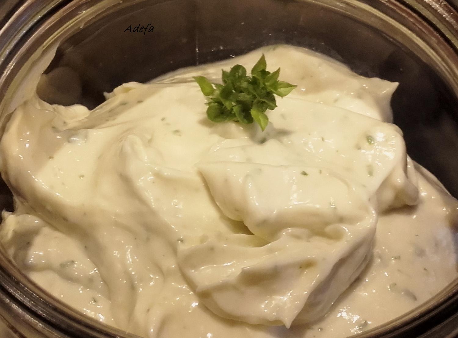 Knoblauch - Kräuter - Mayonnaise - Rezept - kochbar.de