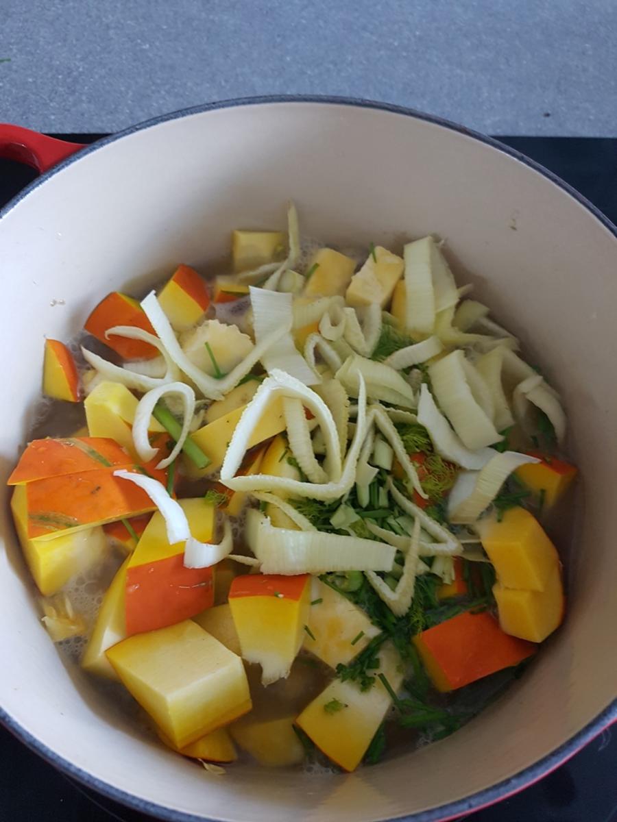 *Hokaido* Kürbissuppe - Rezept - Bild Nr. 3623