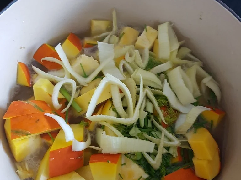 *Hokaido* Kürbissuppe - Rezept - Bild Nr. 3623