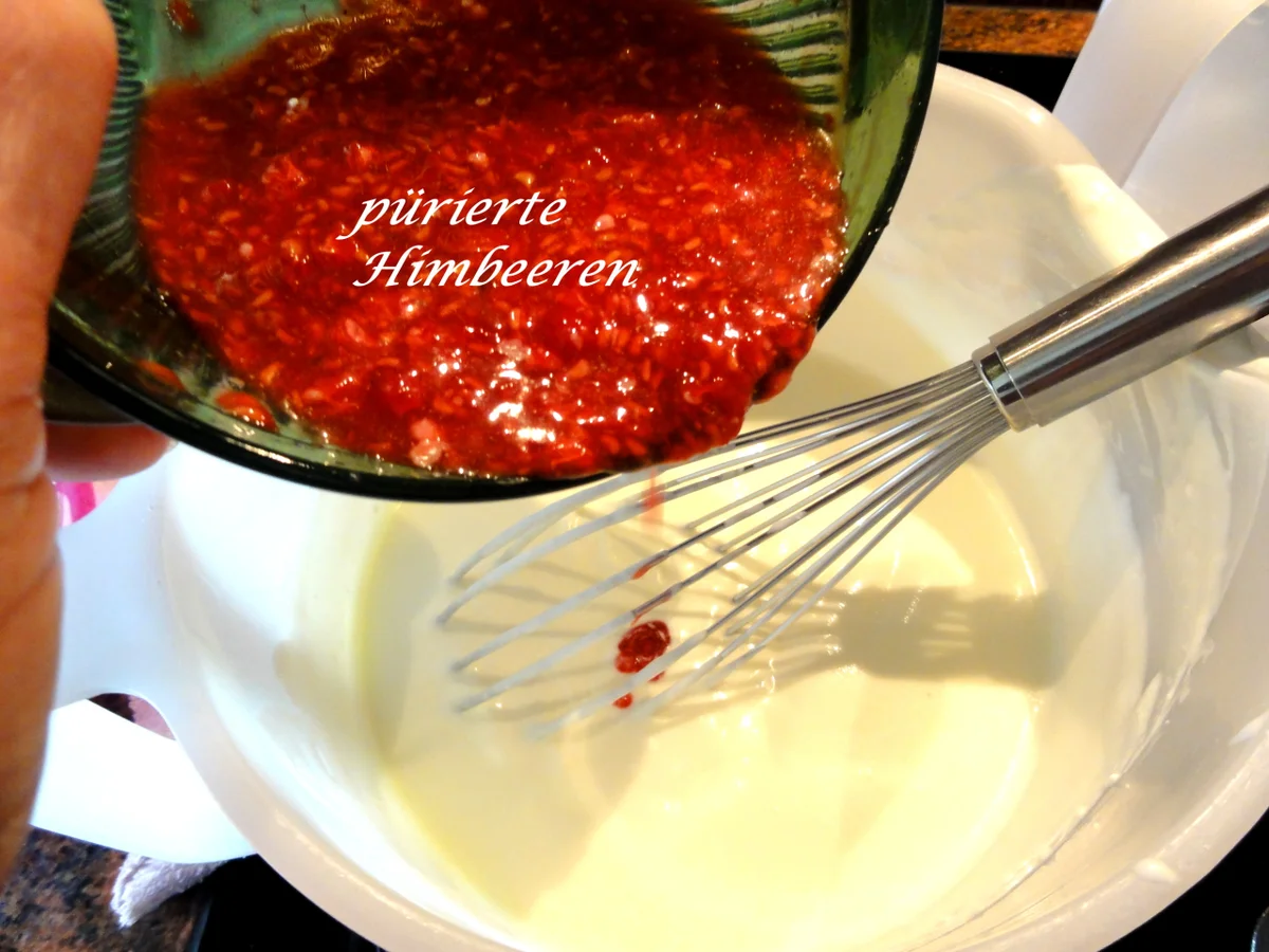 Rezept: Dessert: HIMBEER ~ JOGHURT ~ SAHNE Bild Nr. 5 Dessert: HIMBEER ~ JOGHURT ~ SAHNE - Rezept - Bild Nr. 5