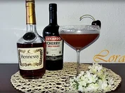 Rezept: Hennessy - Maraschino Cocktail Bild Nr. 2 Hennessy - Maraschino Cocktail - Rezept - Bild Nr. 2
