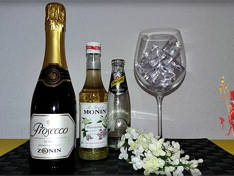 Hugo Cocktail - Rezept - Bild Nr. 3624