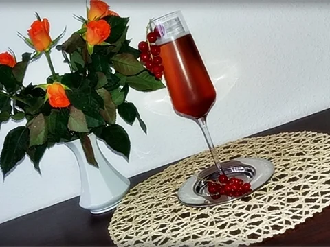 Kir Royal - Rezept - Bild Nr. 6