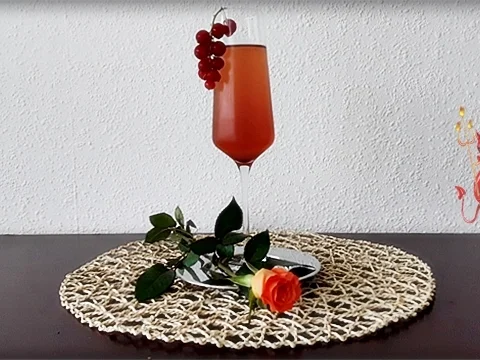 Kir Royal - Rezept - Bild Nr. 7