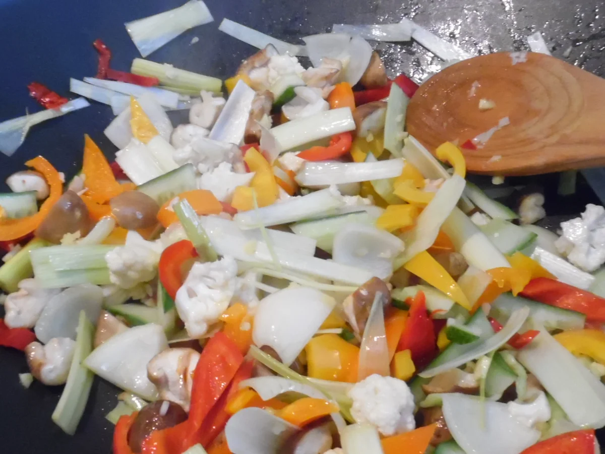 Udon-Chicken-Bowl - Rezept - Bild Nr. 3625