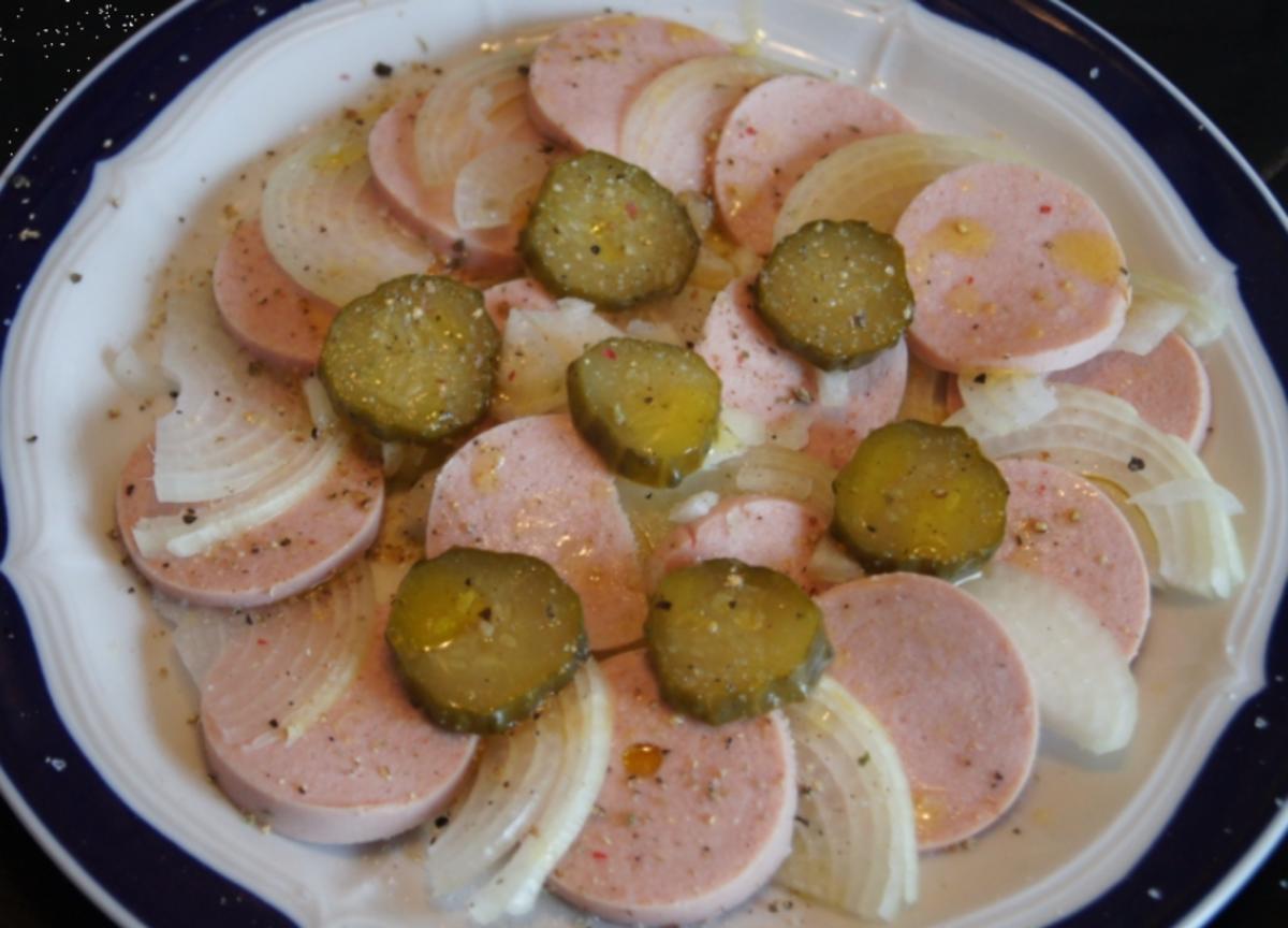 Wurstsalat mit Geflügel-Fleischwurst - Rezept - Bild Nr. 2
