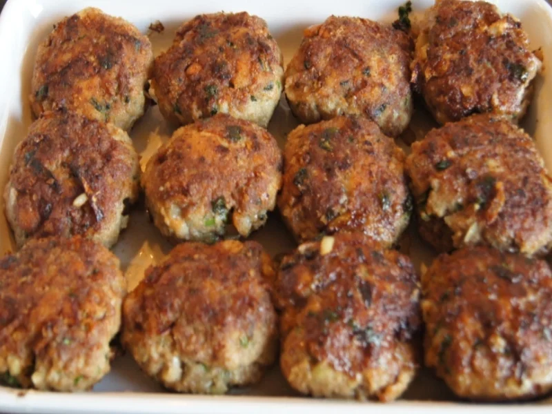 Rindfleischbuletten mit Kräutern - Rezept - Bild Nr. 3625