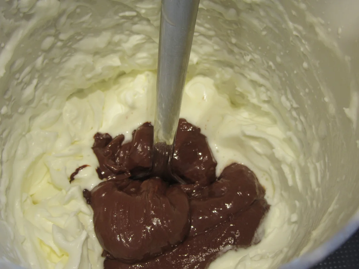 Rezept: Backen - Geburtstagstorte für einen runden Ehrentag Bild Nr. 3655 Backen - Geburtstagstorte für einen runden Ehrentag - Rezept - Bild Nr. 3655