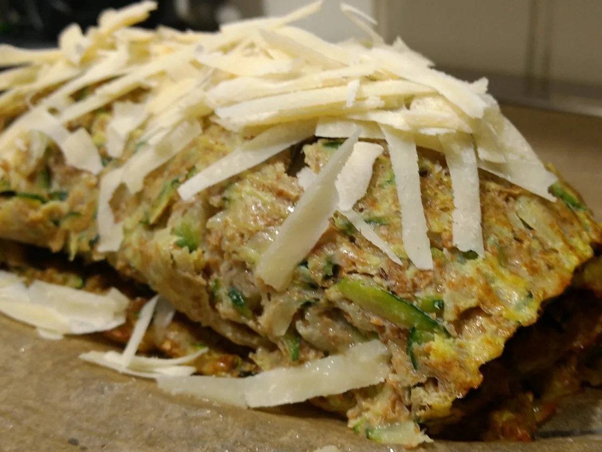 Rezept: BiNe` S GRATINIERTE ZUCCHINIPFANNKUCHEN Bild Nr. 3659 BiNe` S GRATINIERTE ZUCCHINIPFANNKUCHEN - Rezept - Bild Nr. 3659