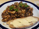 Rezept: Waldpilzpfanne mit Bauerbutterbrot Bild Nr. 2 Waldpilzpfanne mit Bauerbutterbrot - Rezept - Bild Nr. 2
