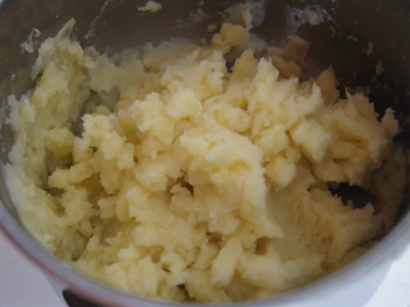 Waldpilzbuletten mit Meerrettich-Kartoffelstampf - Rezept - Bild Nr. 5