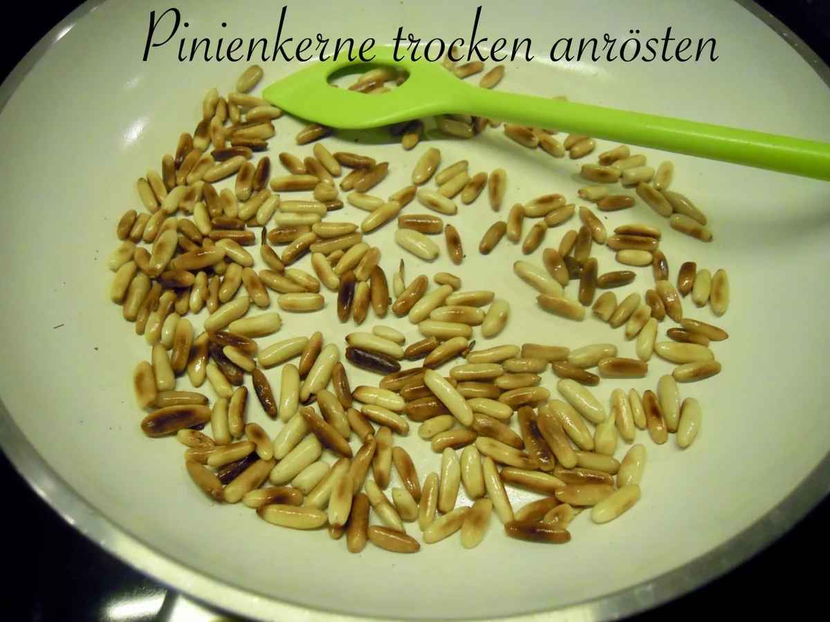 Pesto aus rotem Basilikum - Rezept - Bild Nr. 3675