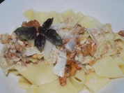 Weiße Hähnchen-Pfifferling-Bolo mit Parpadelle - Rezept - Bild Nr. 3670