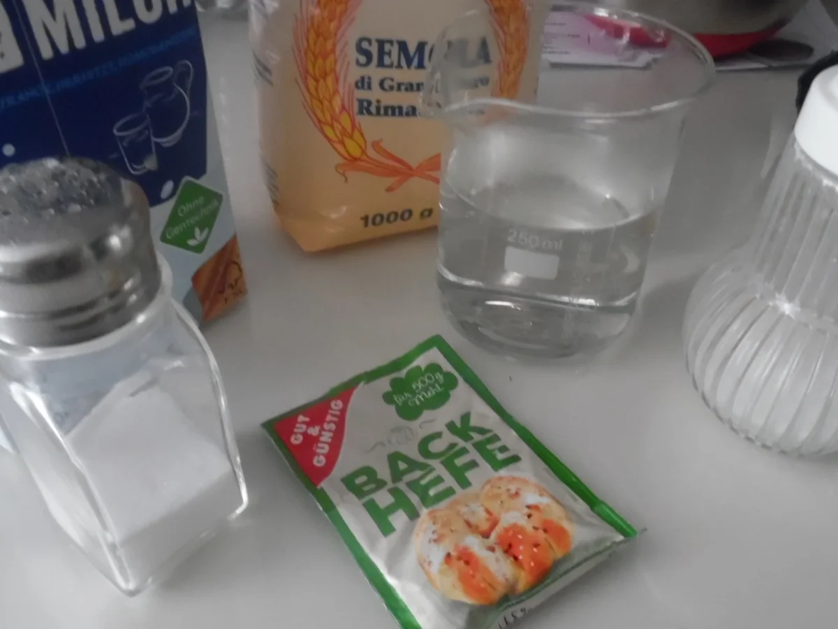 Rezept: Scottish Baps-Buns Bild Nr. 3685 Scottish Baps-Buns - Rezept - Bild Nr. 3685