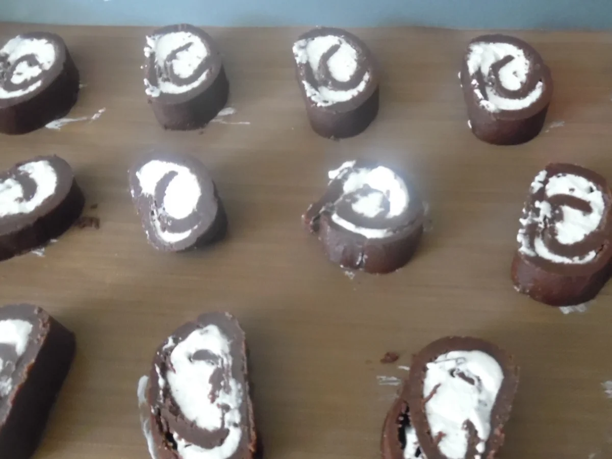 Rezept: Schoko-Baiser-Kekse Bild Nr. 3675 Schoko-Baiser-Kekse - Rezept - Bild Nr. 3675