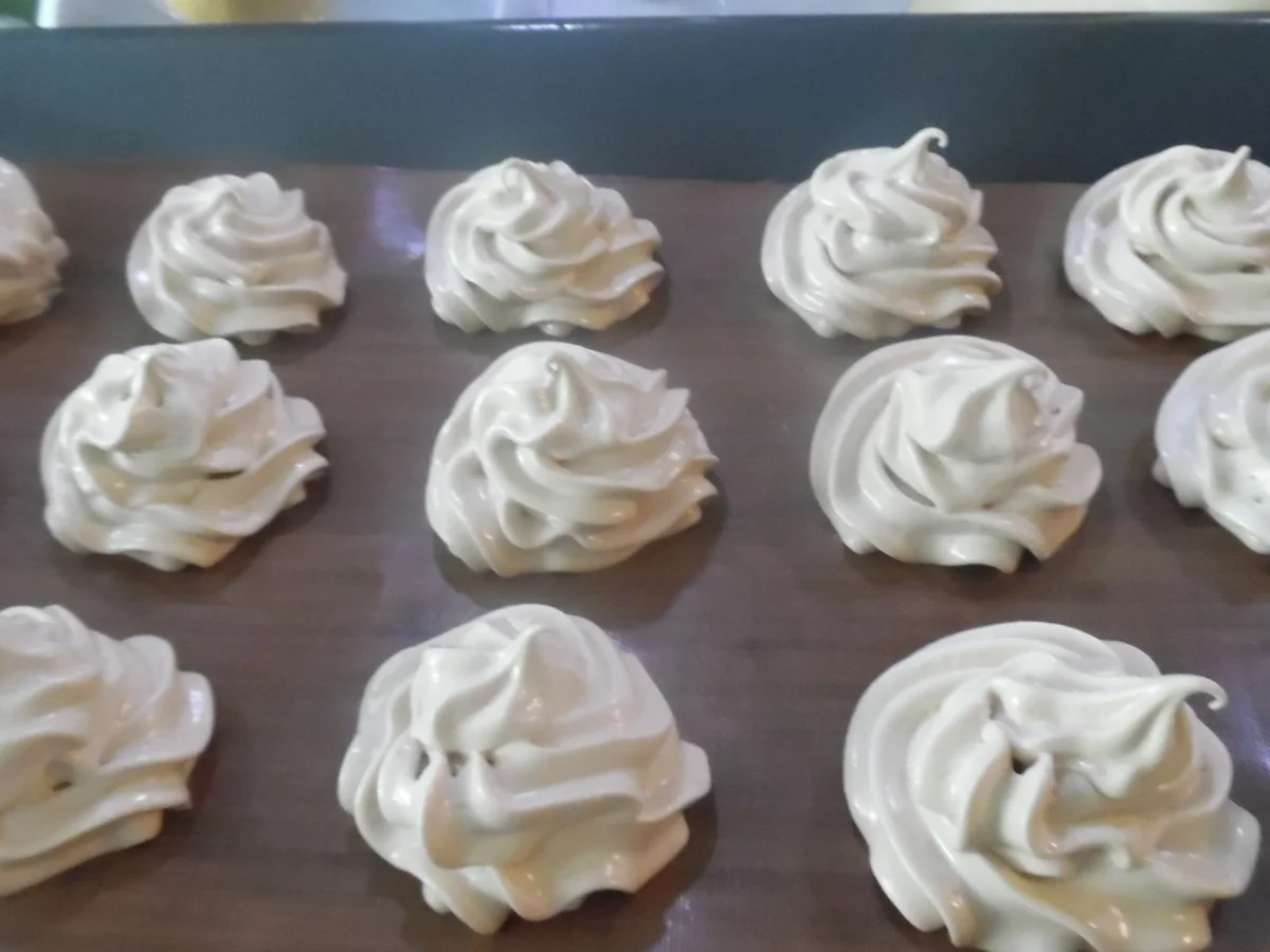 Rezept: Espresso-Baiser Bild Nr. 3675 Espresso-Baiser - Rezept - Bild Nr. 3675