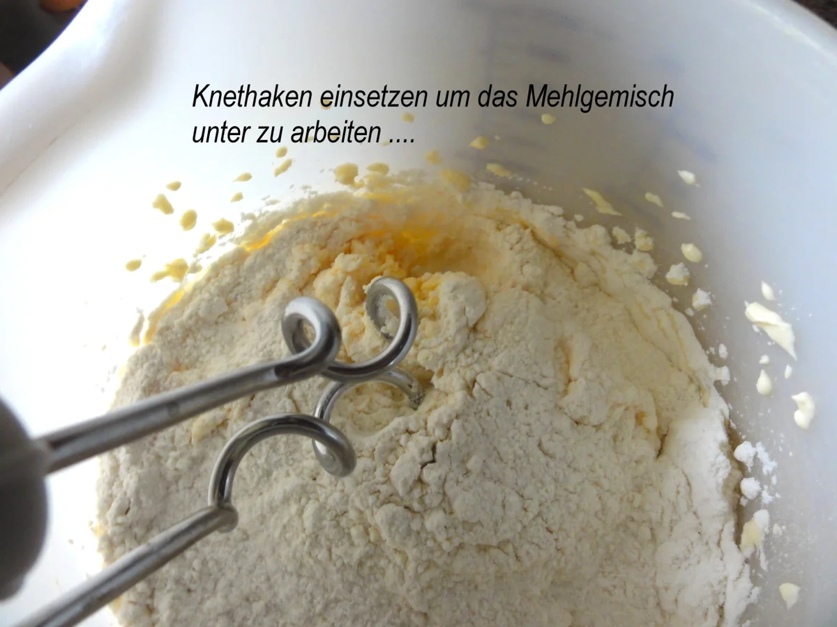 Mürbeteig:   ZWETSCHGEN ~ QUARK ~ KNÖDEL - Rezept - Bild Nr. 3681