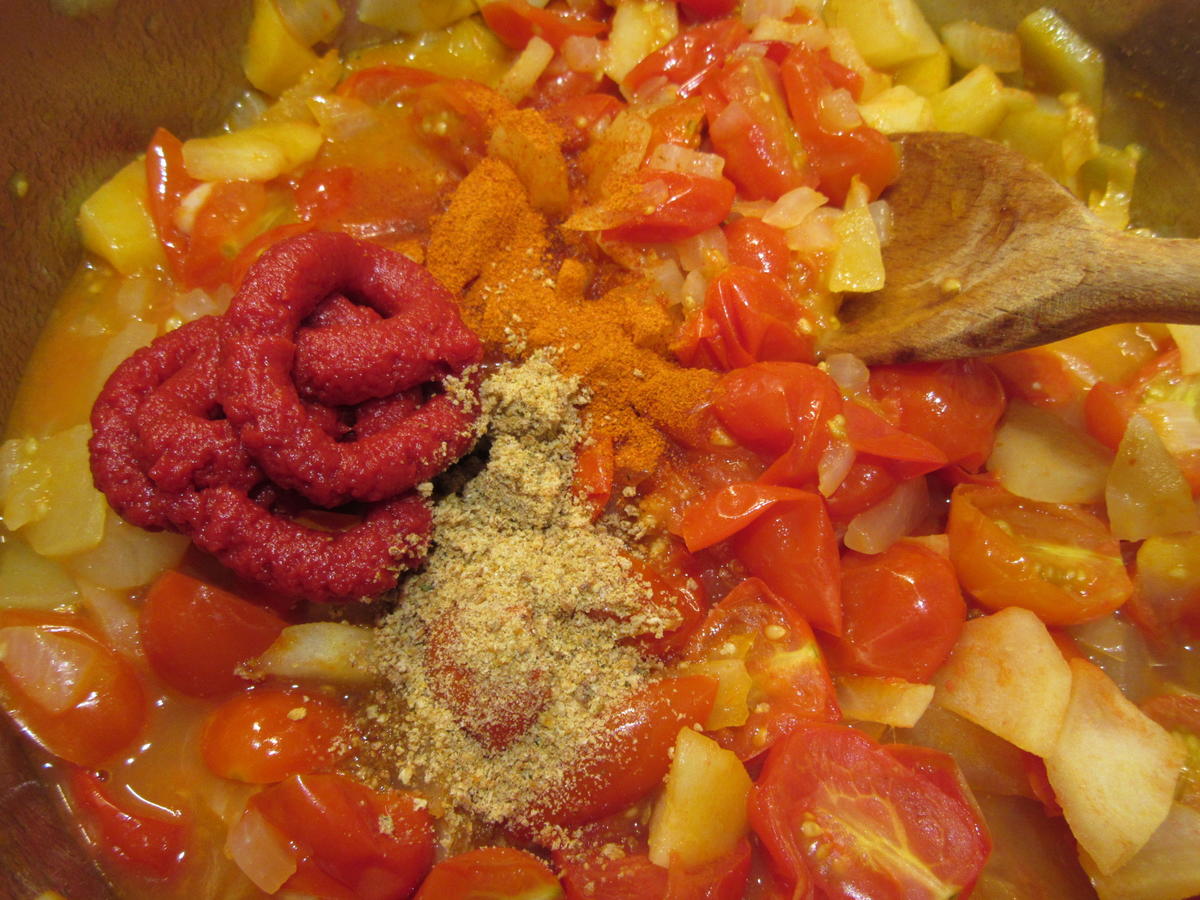 Suppen: Fruchtige Tomatensuppe - Rezept - Bild Nr. 3678