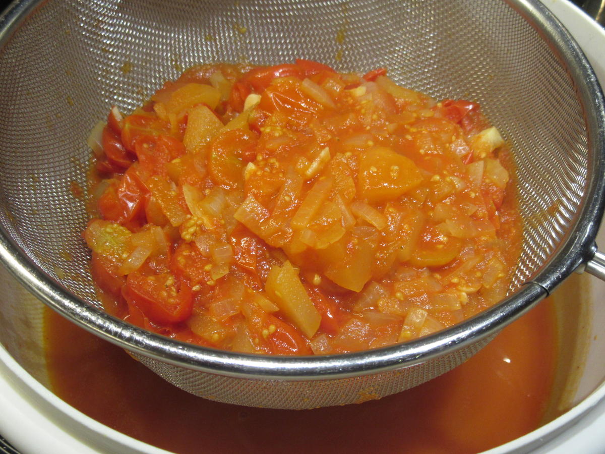 Suppen: Fruchtige Tomatensuppe - Rezept - Bild Nr. 3679