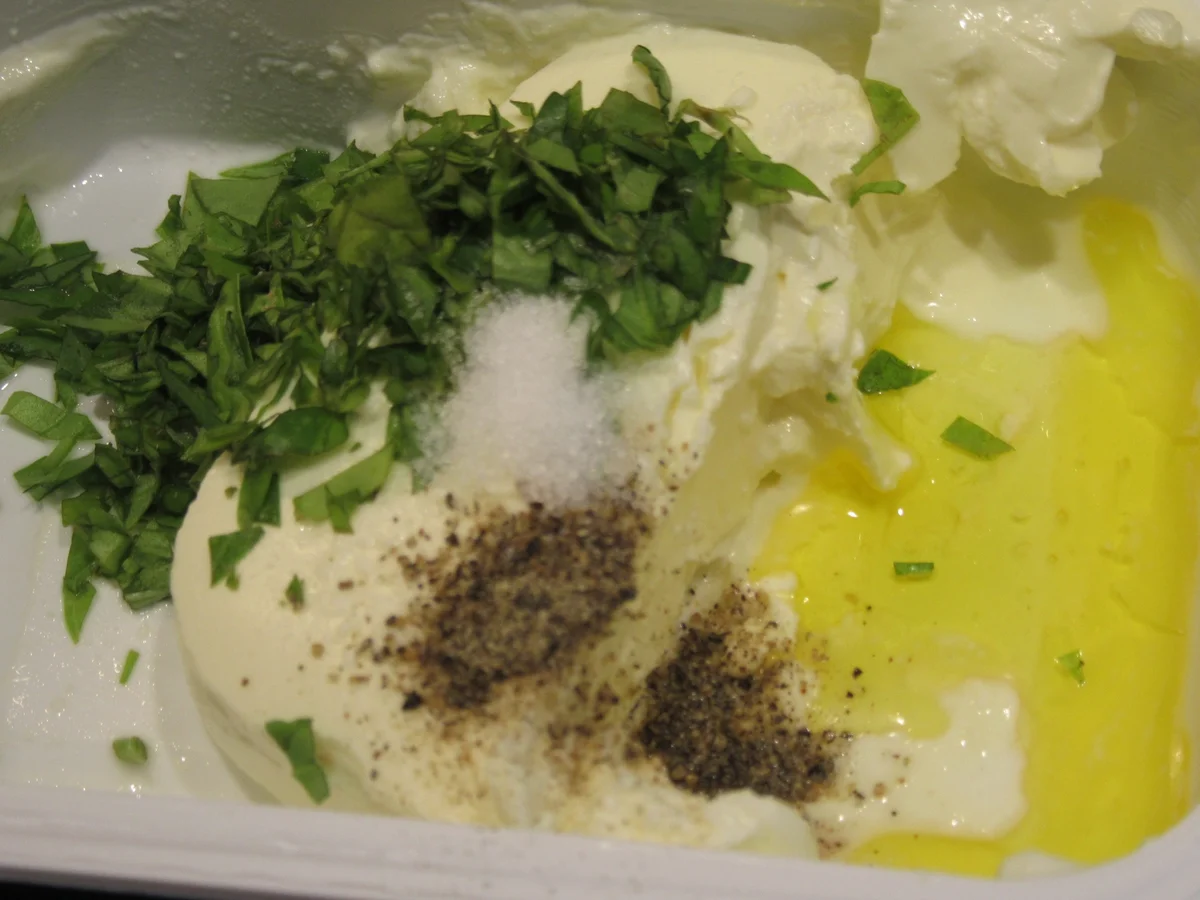 Rezept: Suppen: Fruchtige Tomatensuppe Bild Nr. 3682 Suppen: Fruchtige Tomatensuppe - Rezept - Bild Nr. 3682