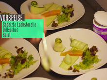 Gebeizte Lachsforelle mit Dillsorbet an Salat - Rezept - Bild Nr. 2